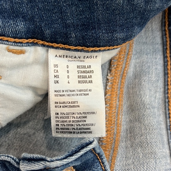 ‼️REMOVING SOON‼️ - Picture 2 of 3